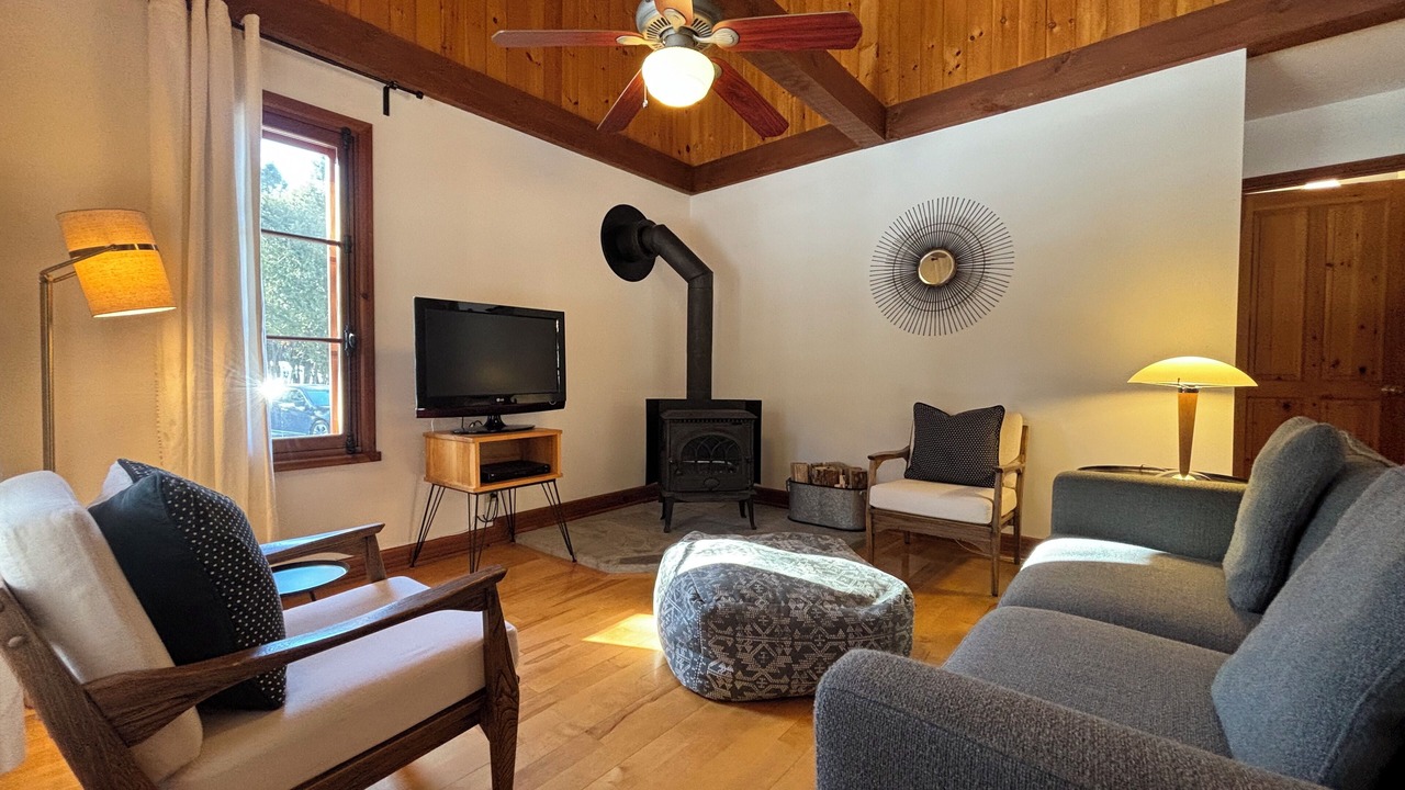 Photo of Livingroom in Val Morin