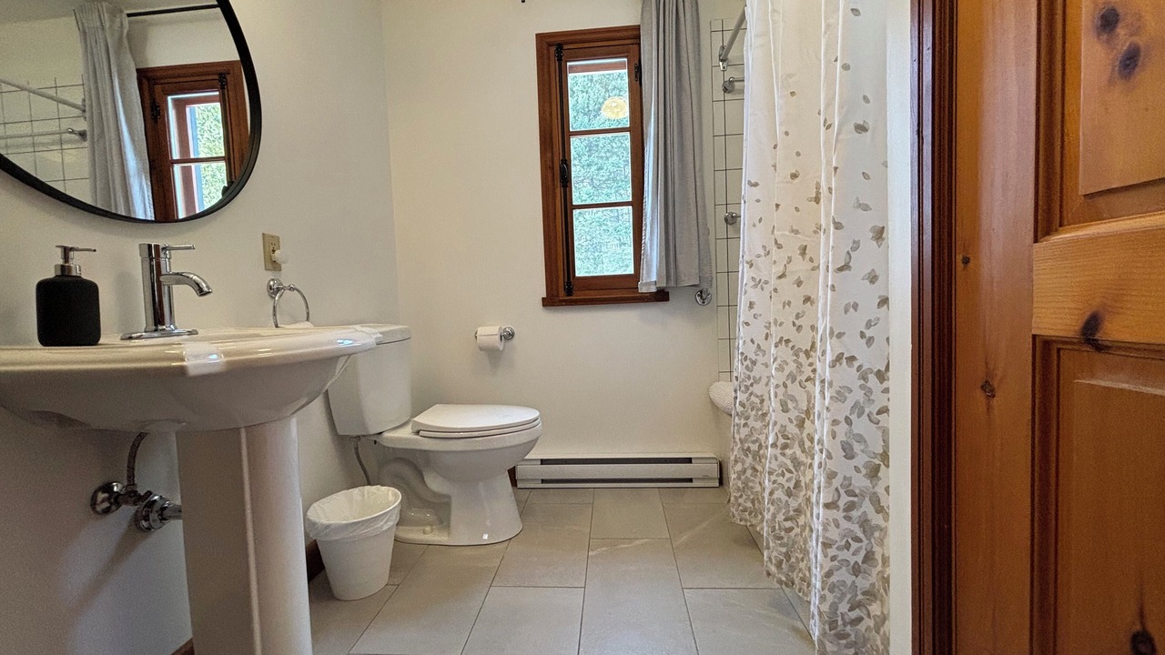 Photo of Bathroom in Val Morin