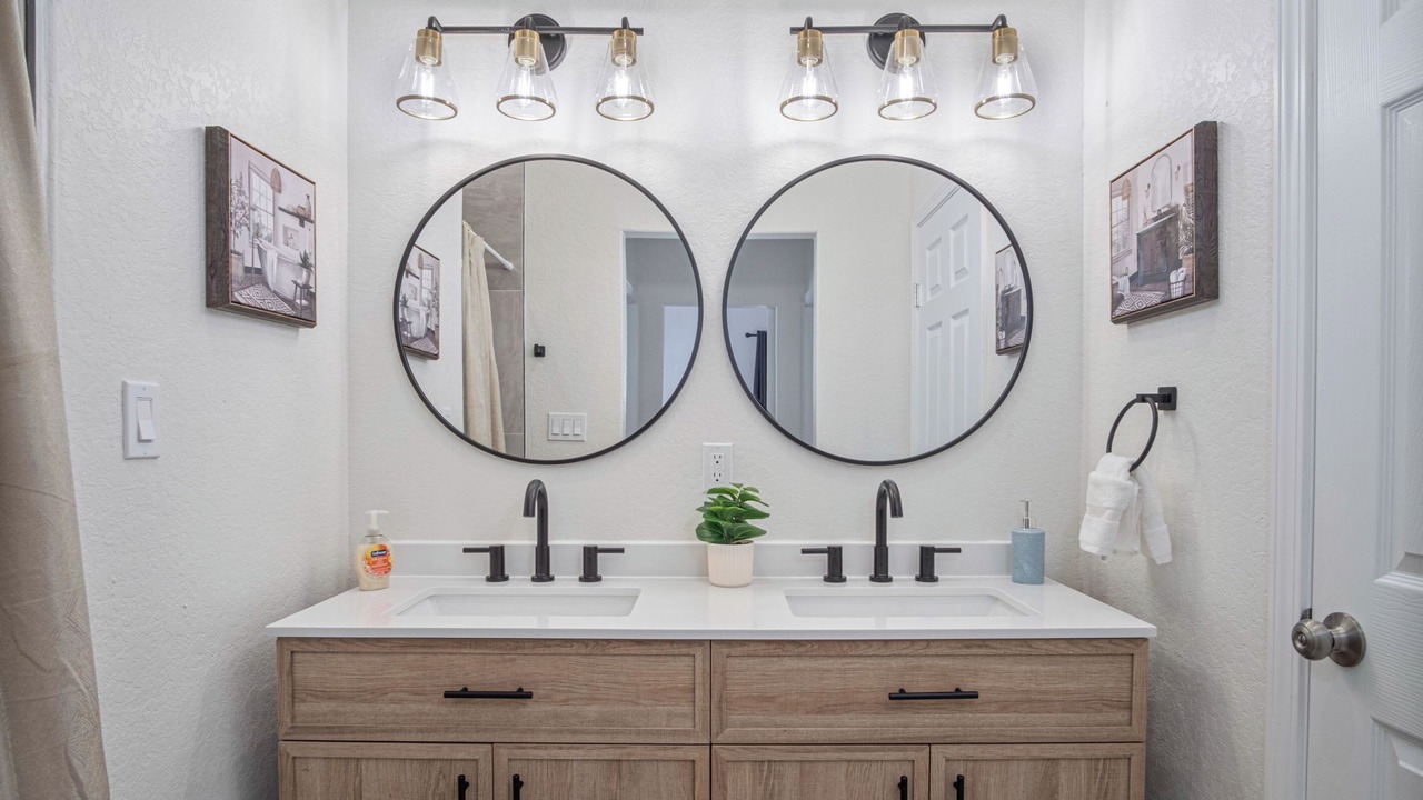 Photo of Bathroom in Near East Side