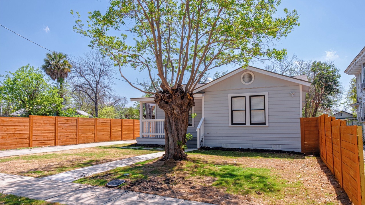 Photo of Outdoor in Denver Heights