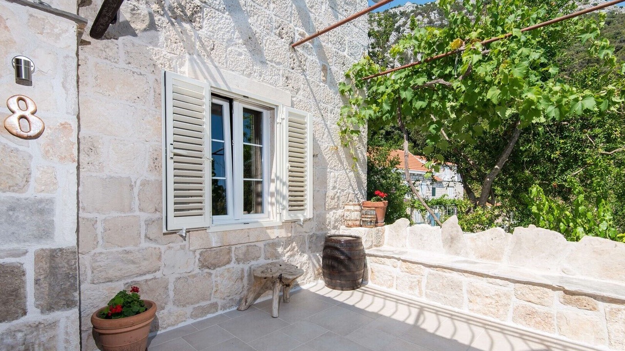 Photo of Patio Balcony in Podobuce