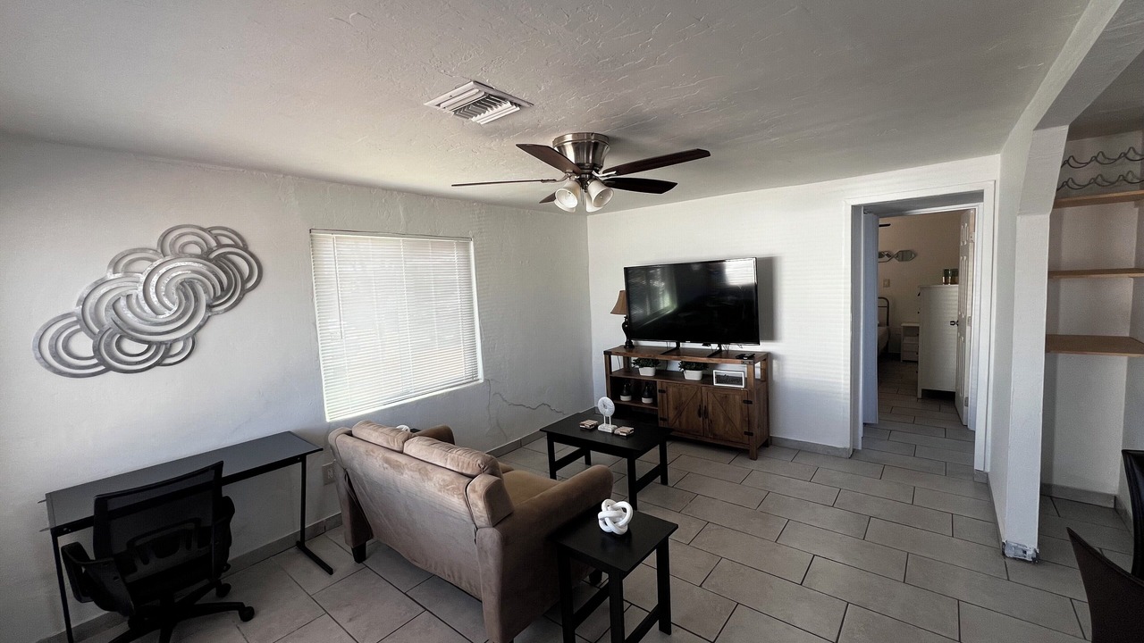 Photo of Livingroom in The Garden District