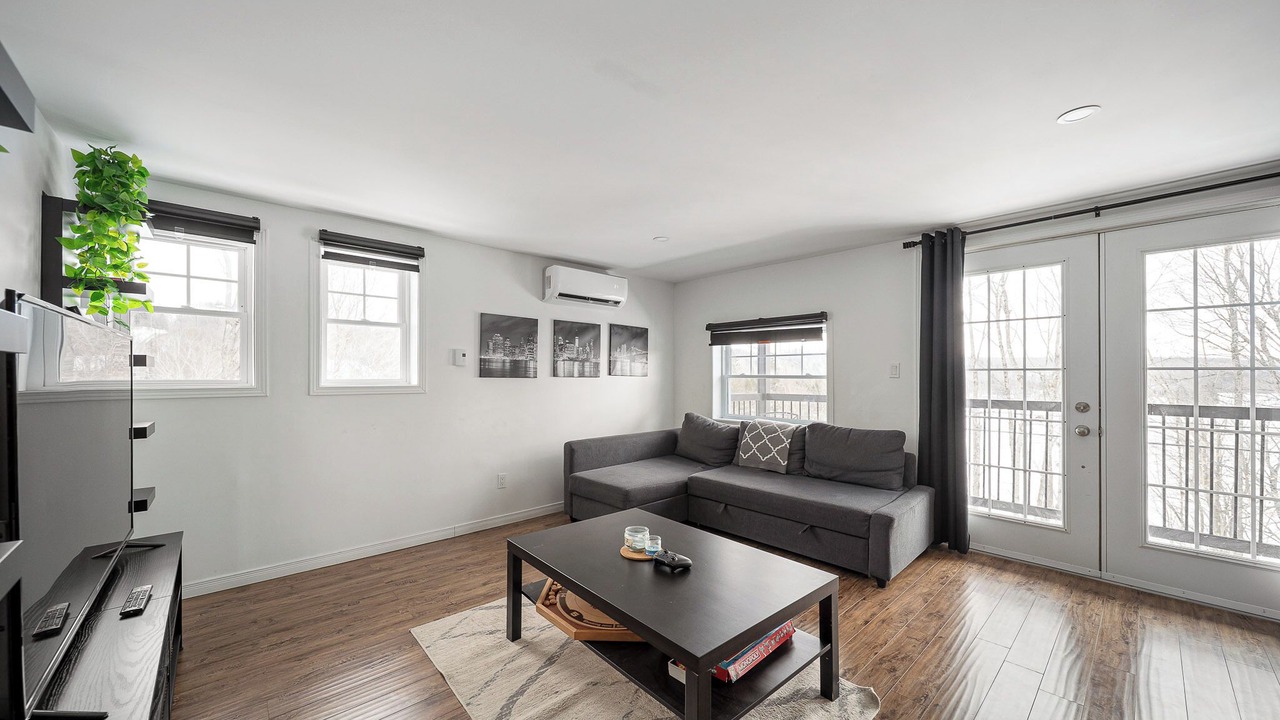Photo of Livingroom in Grandes-Piles