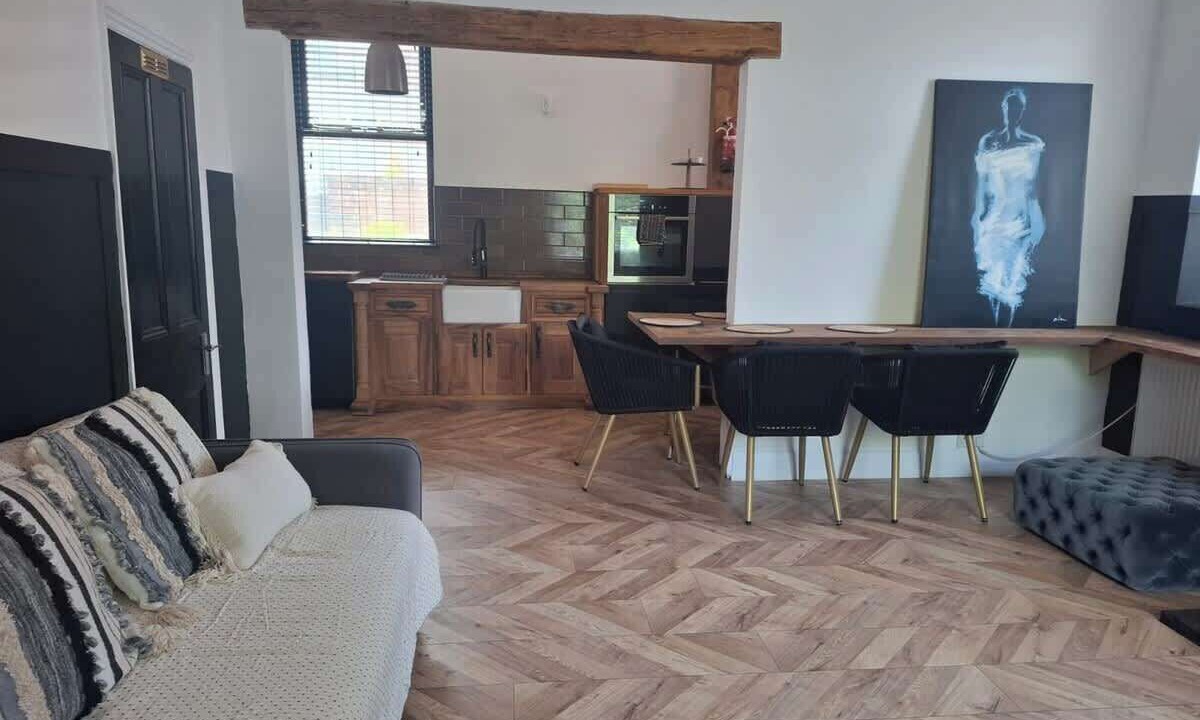 Photo of Livingroom in Rochdale