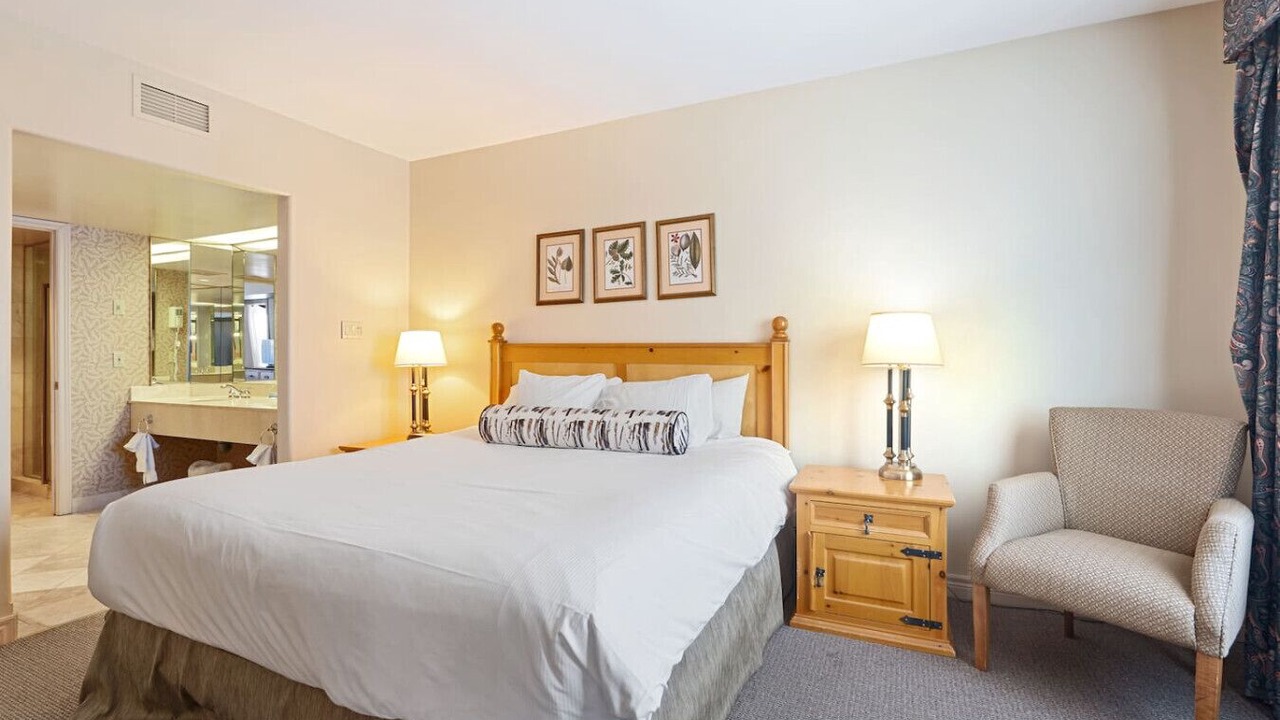 Photo of Bedroom in Oro-Medonte