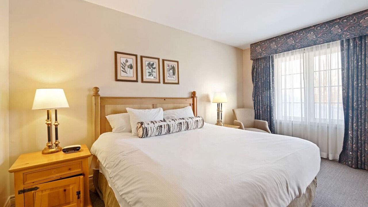 Photo of Bedroom in Oro-Medonte
