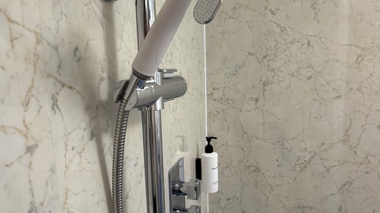 Photo of Bathroom in Chard