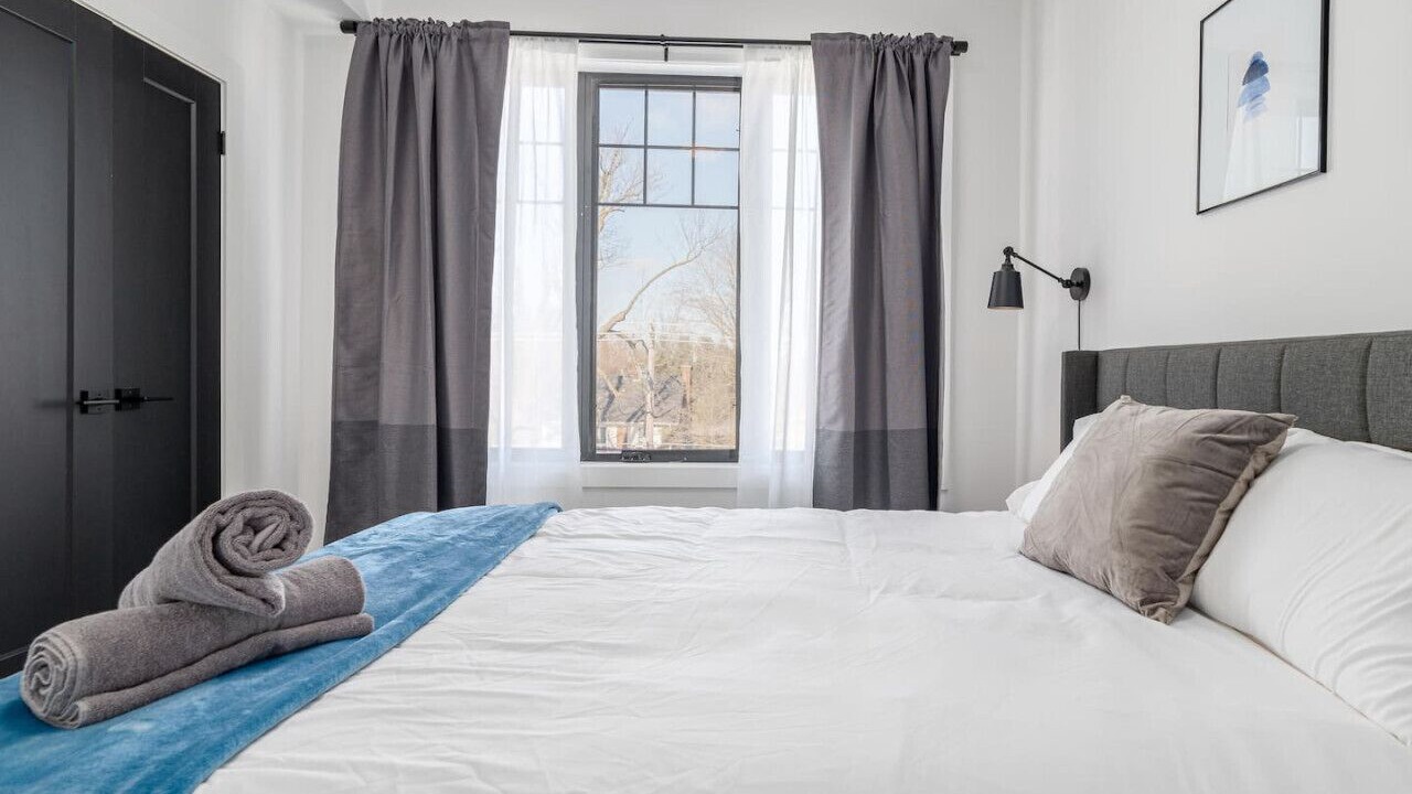 Photo of Bedroom in Downtown London