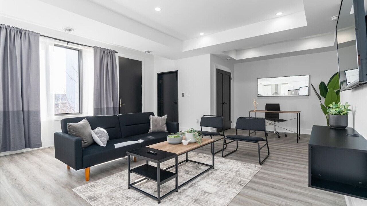 Photo of Livingroom in Downtown London