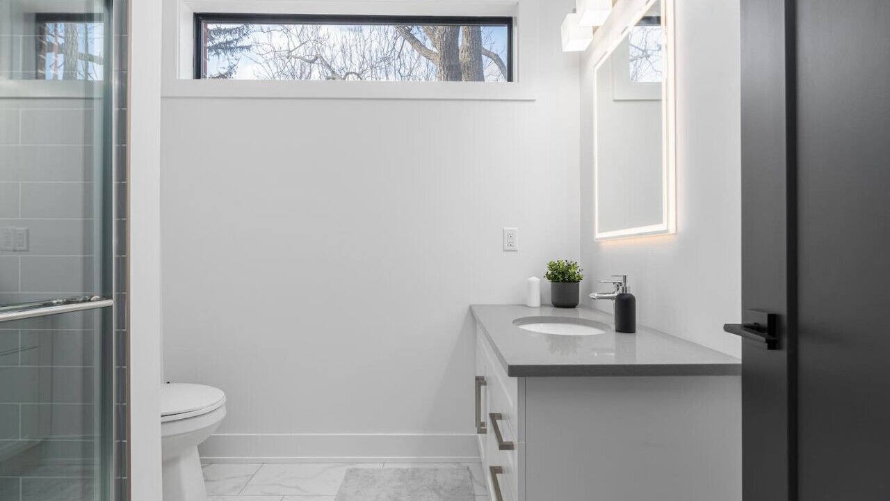 Photo of Bathroom in Downtown London