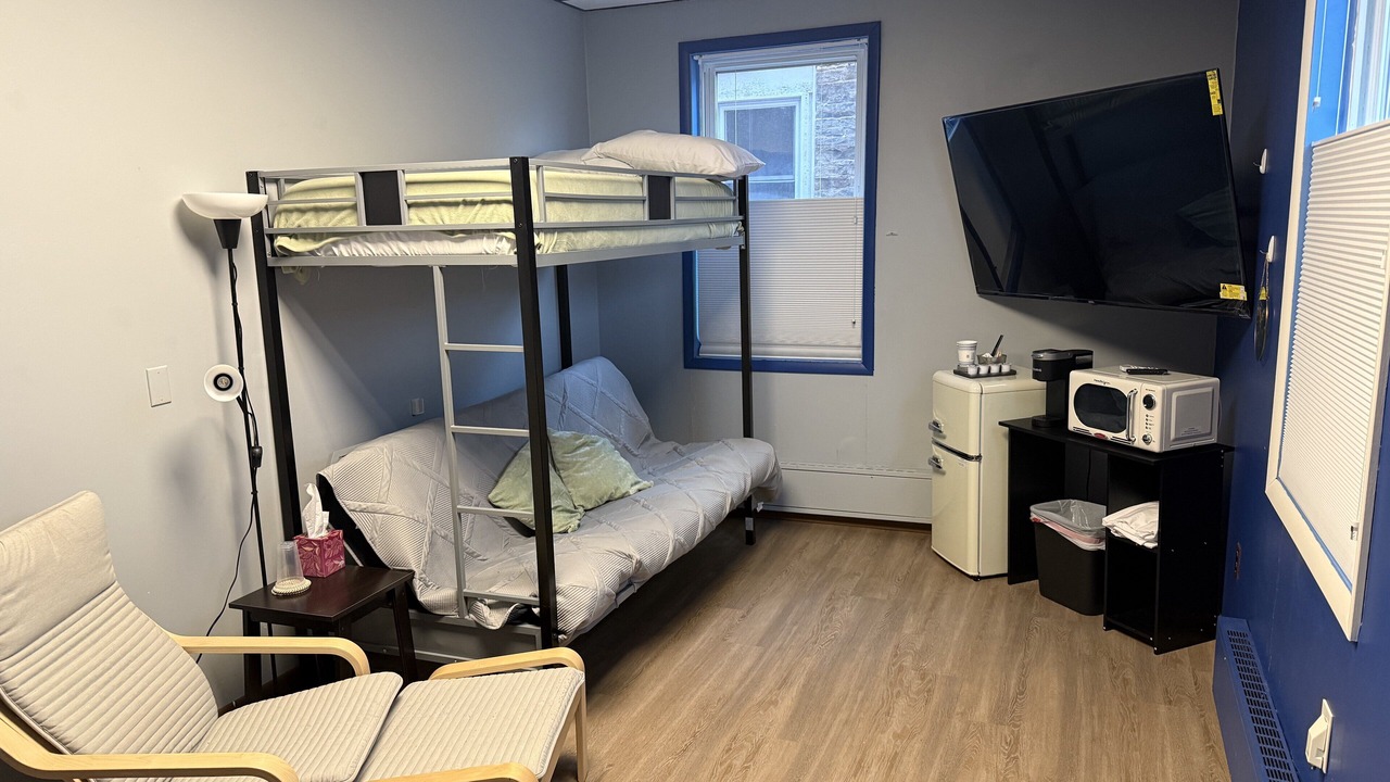 Photo of Livingroom in Whippleville