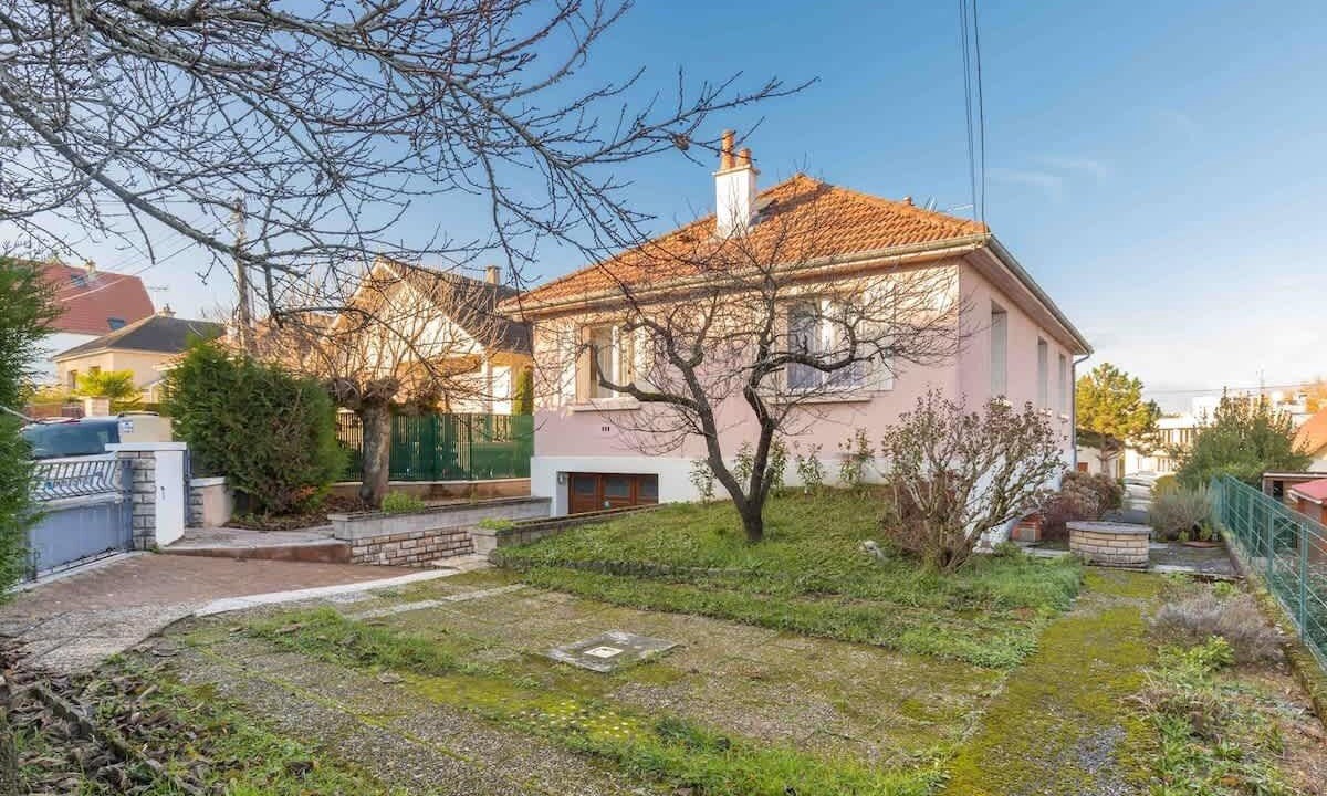 Photo of Outdoor in Bourroches