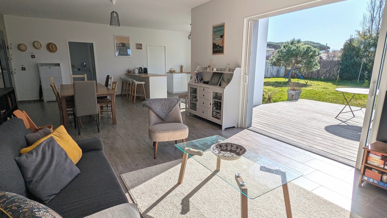 Photo of Livingroom in Prefailles