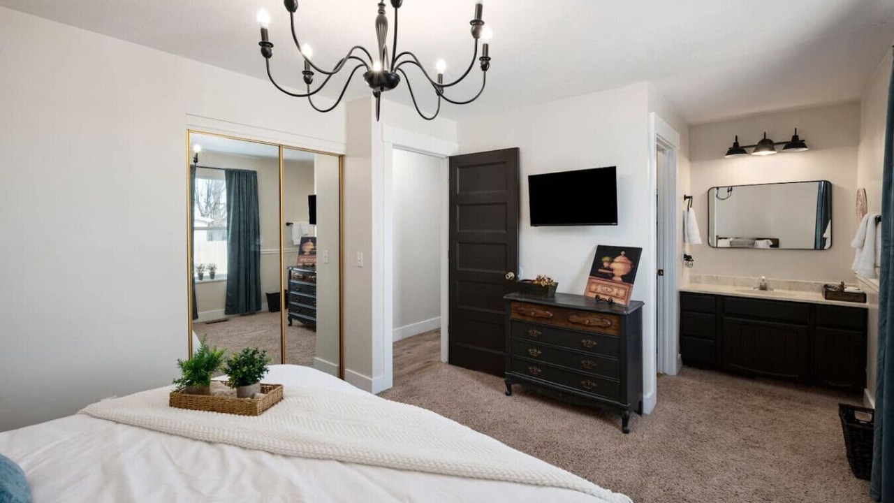 Photo of Bedroom in Mount Pleasant