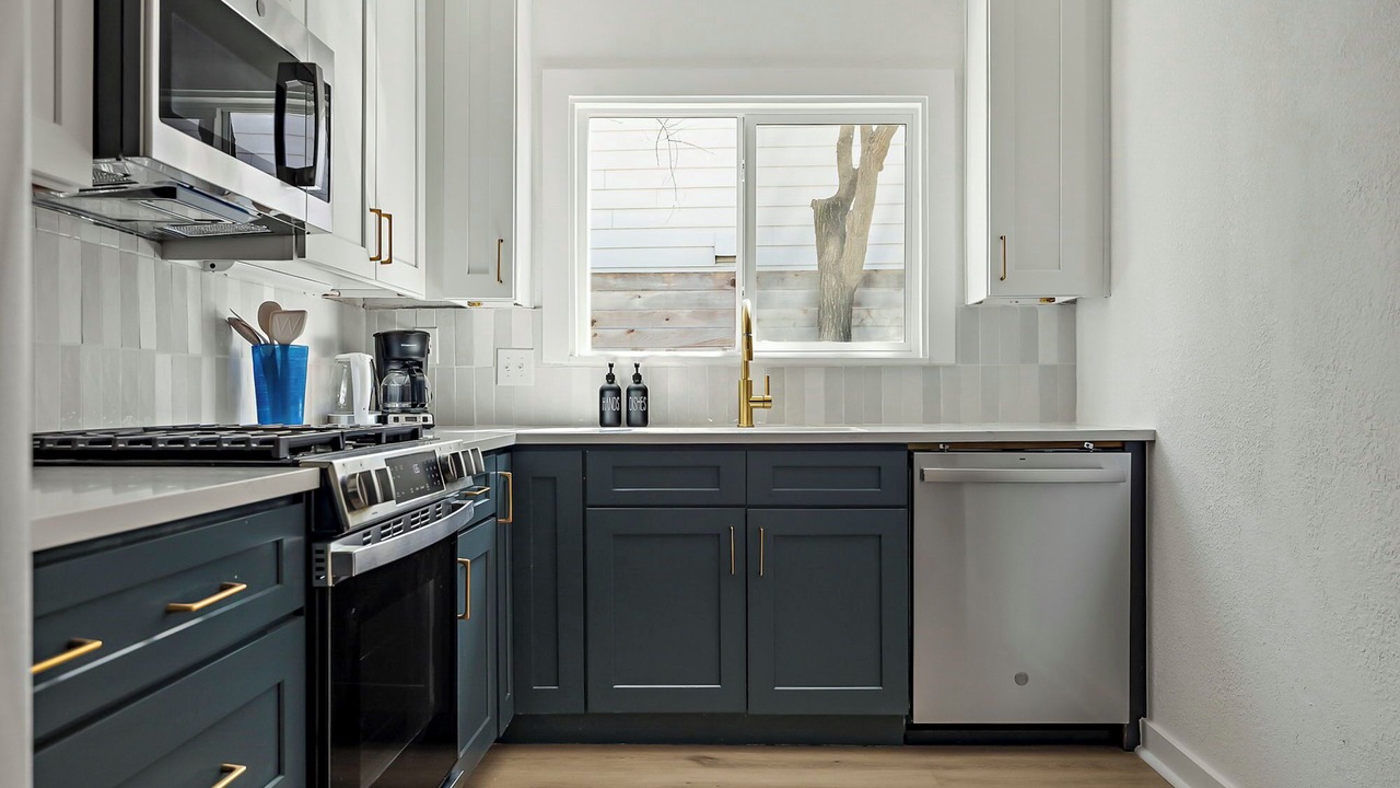 Photo of Kitchen in Chestnut