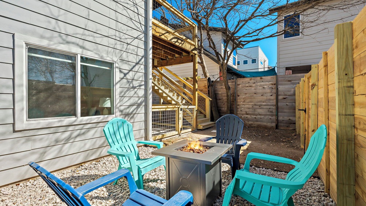 Photo of Patio Balcony in Chestnut