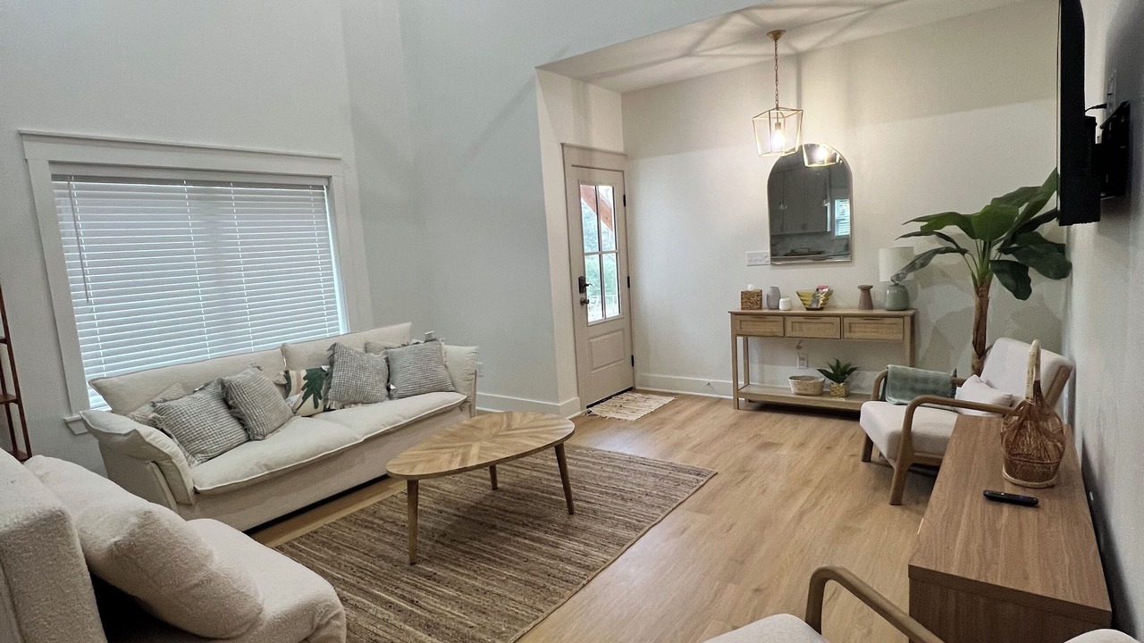 Photo of Livingroom in Bullard