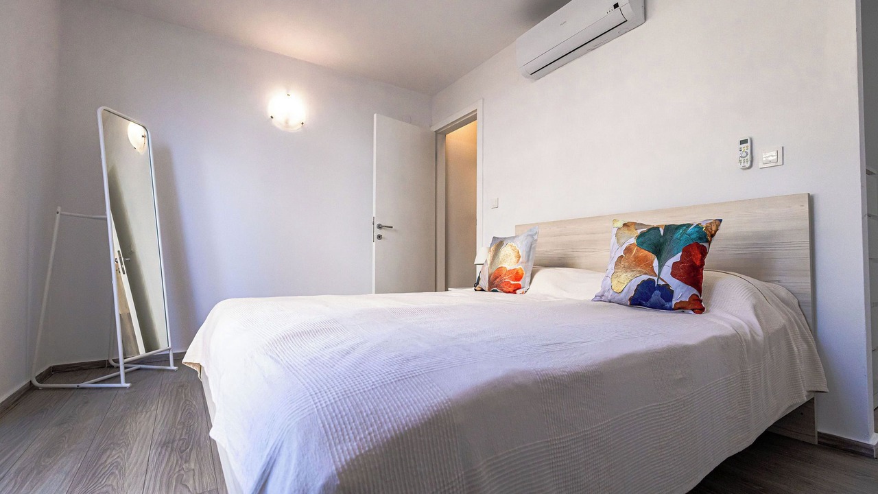 Photo of Bedroom in Povljana