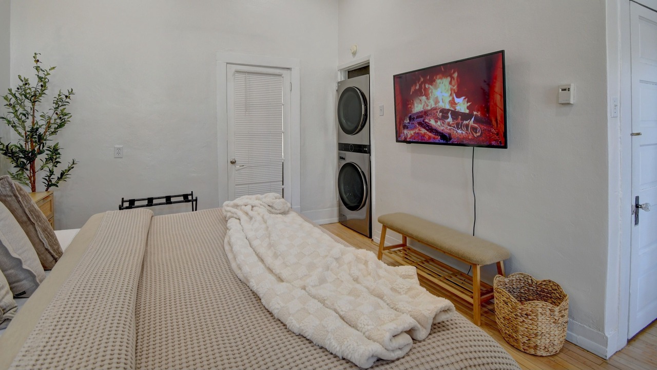 Photo of Bedroom in Downtown Albuquerque