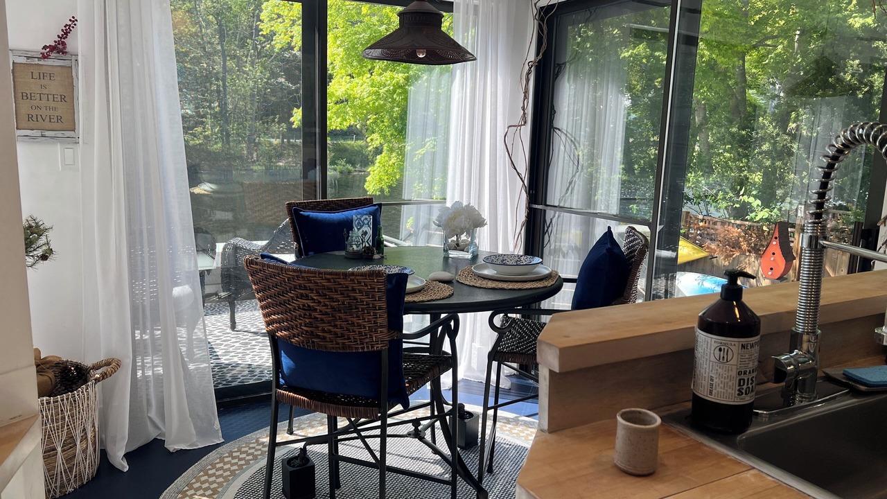 Photo of Others in Lyme