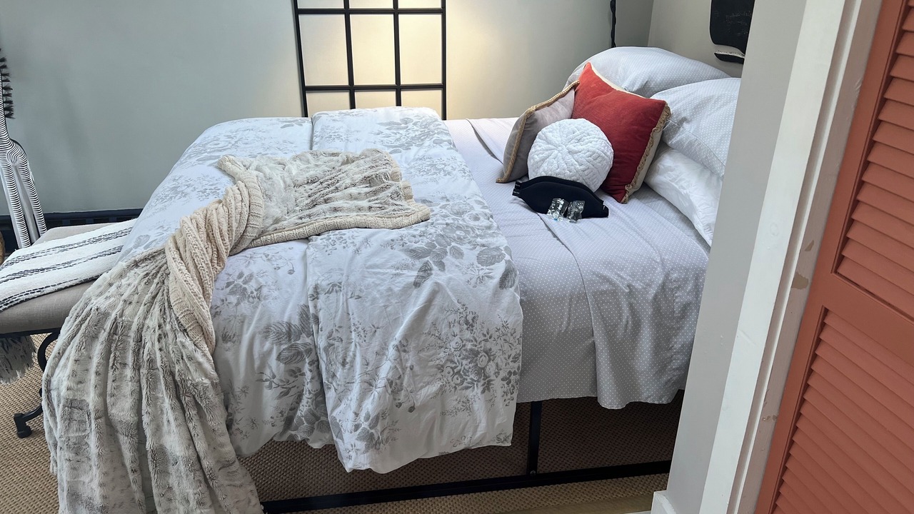 Photo of Others in Lyme