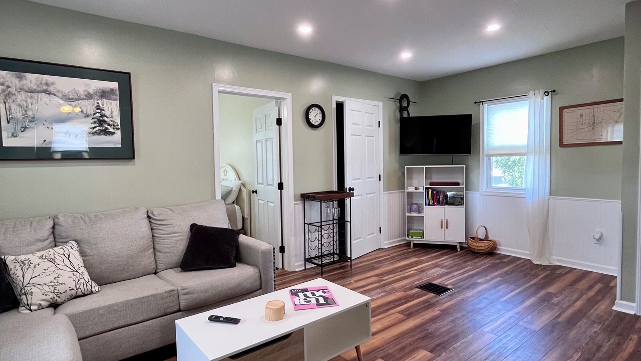 Photo of Livingroom in Holcomb