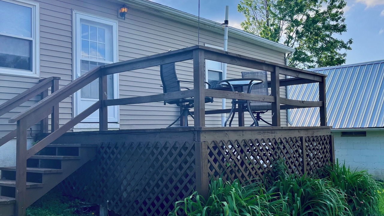 Photo of Outdoor in Holcomb