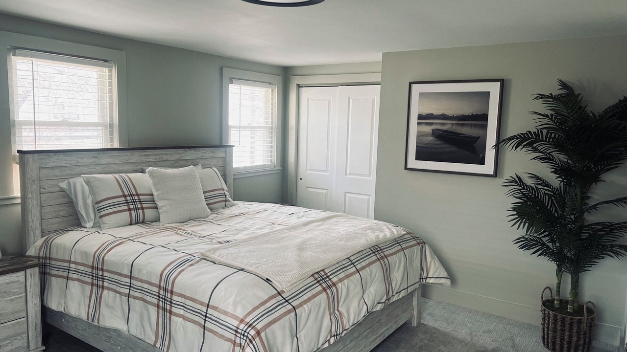Photo of Bedroom in Hammondsport