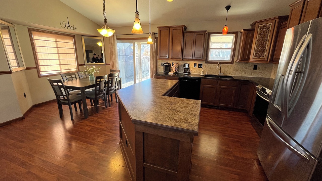 Photo of Kitchen in Kechi