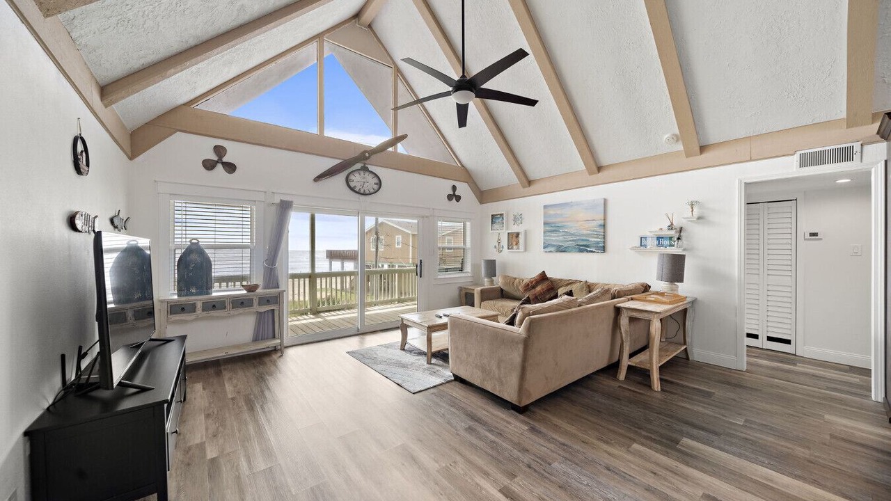 Photo of Bedroom in Bermuda Beach