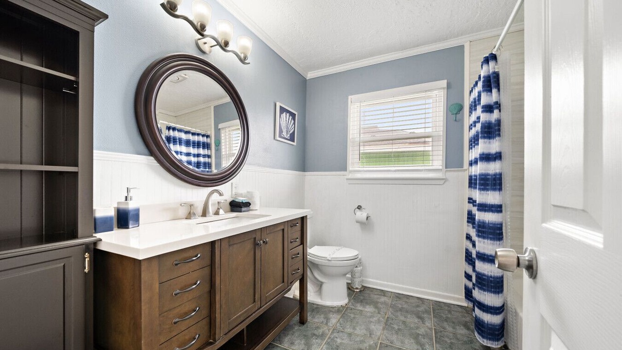Photo of Bathroom in Bermuda Beach