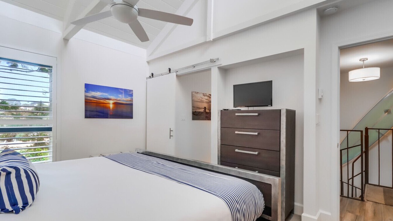 Photo of Bedroom in Solana Beach