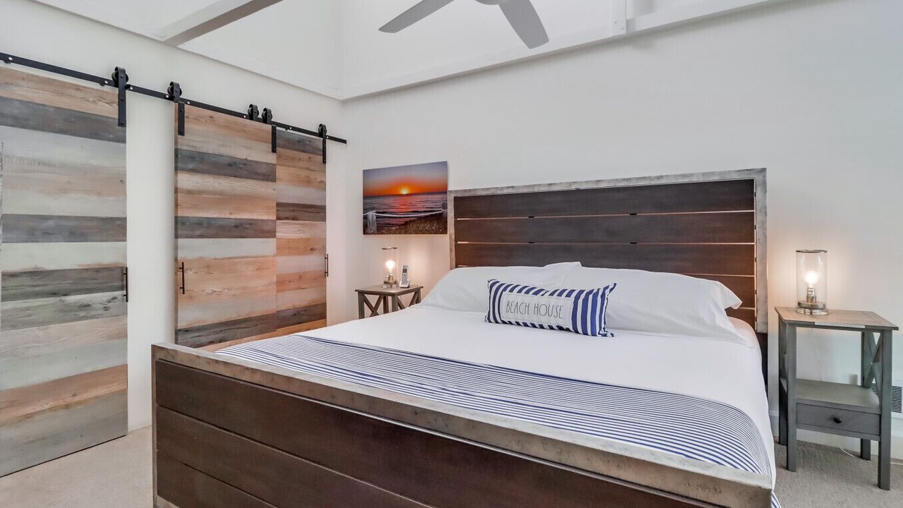 Photo of Bedroom in Solana Beach
