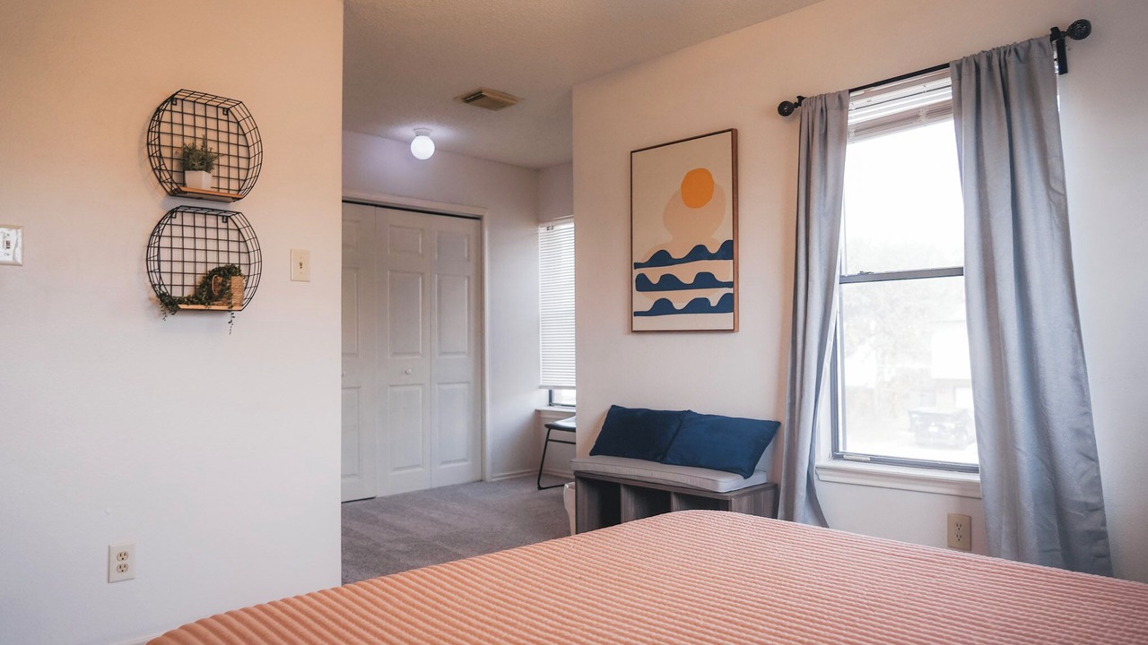 Photo of Bedroom in Live Oak