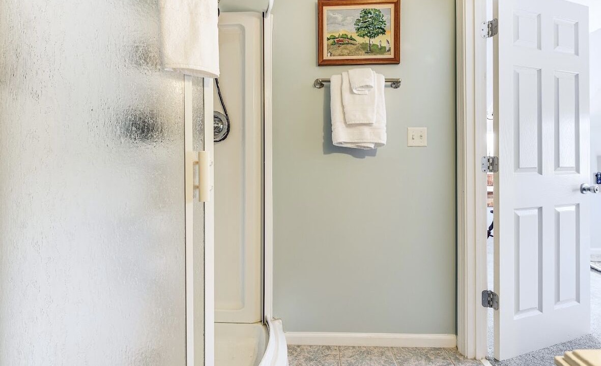 Photo of Bathroom in Andersonville