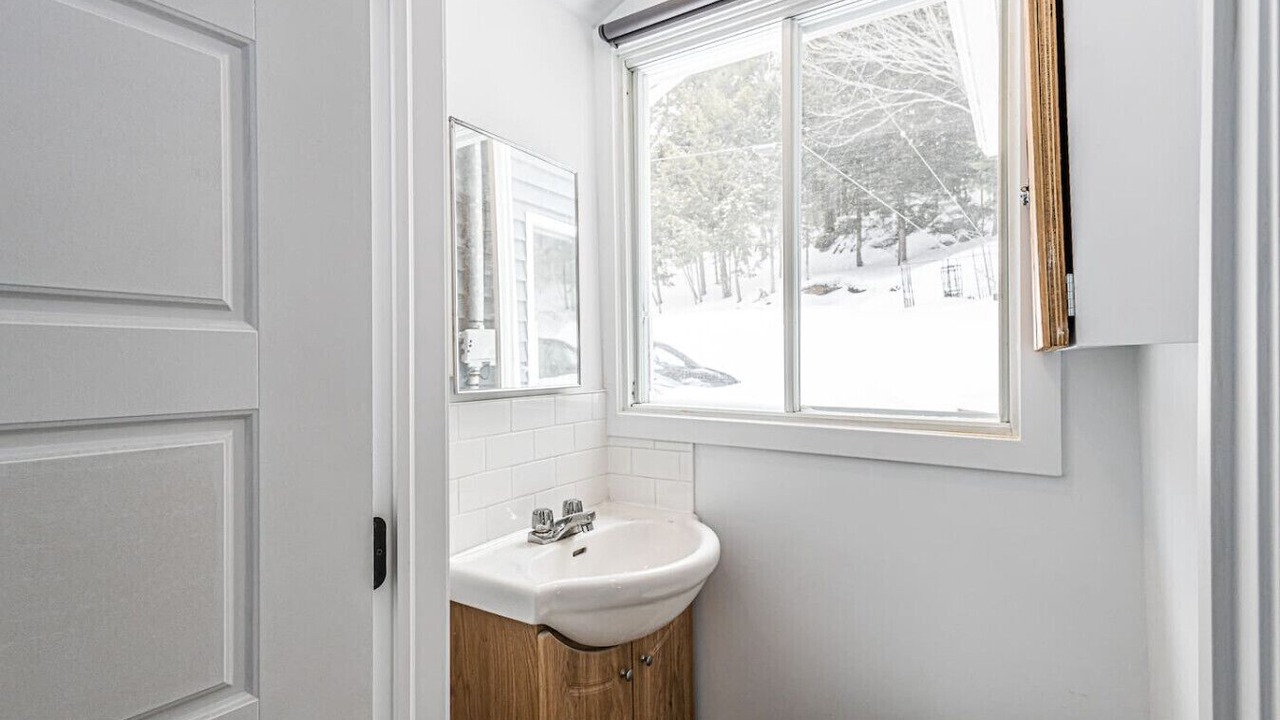 Photo of Bathroom in Val-des-Monts