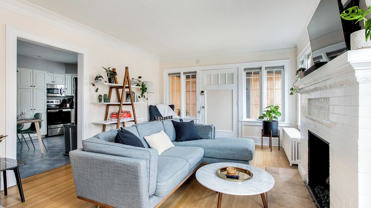 Photo of Livingroom in Seattle