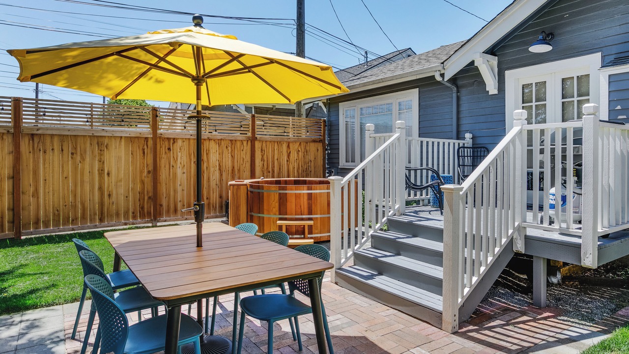 Photo of Patio Balcony in Seattle