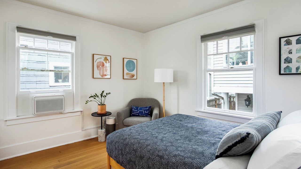 Photo of Bedroom in Seattle