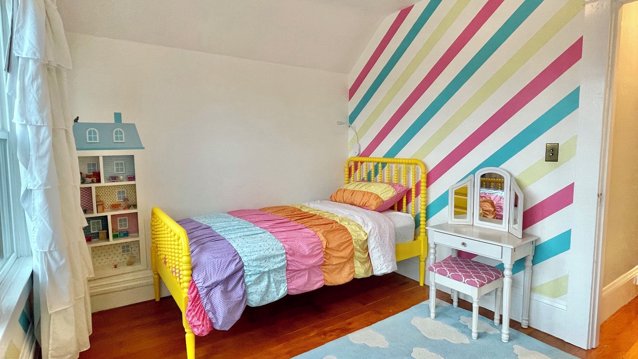 Photo of Bedroom in Hollywood District