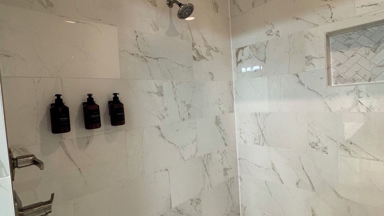 Photo of Bathroom in Oak Point