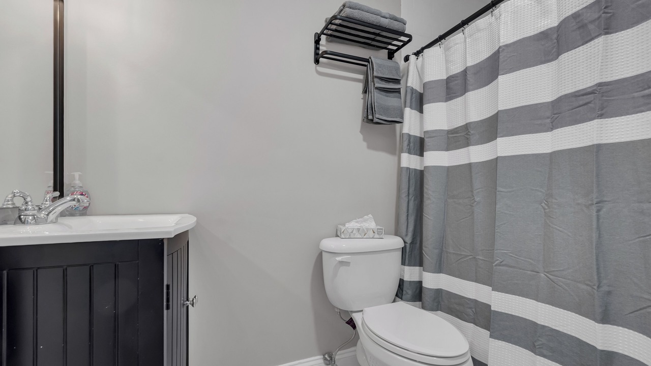 Photo of Bathroom in Ocean Bluff-Brant Rock