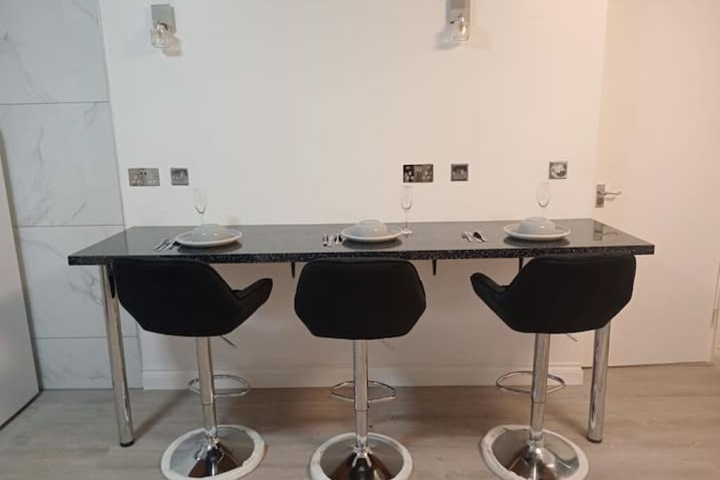 Photo of Others in Dagenham