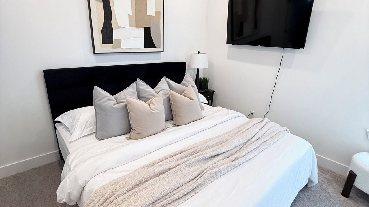 Photo of Bedroom in Northside