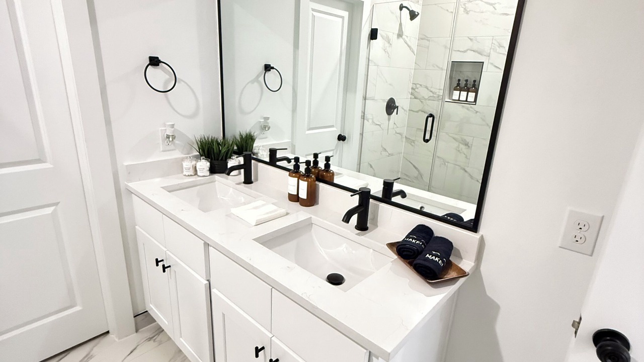 Photo of Bathroom in Northside