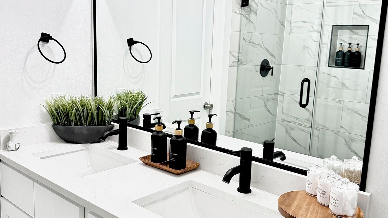 Photo of Bathroom in Northside