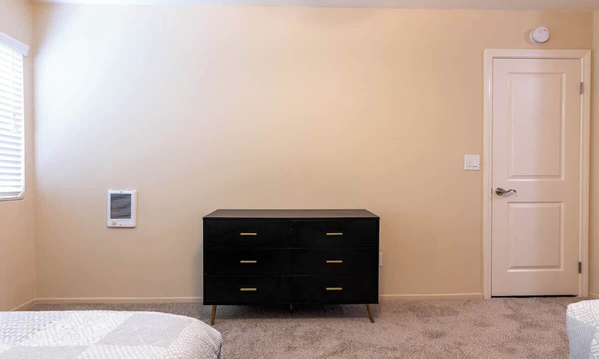 Photo of Bedroom in Rancho Palos Verdes