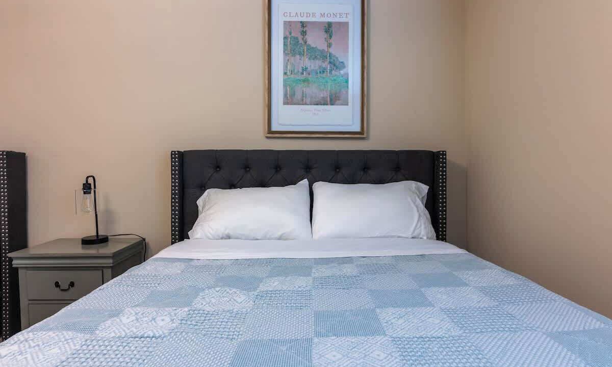 Photo of Bedroom in Rancho Palos Verdes