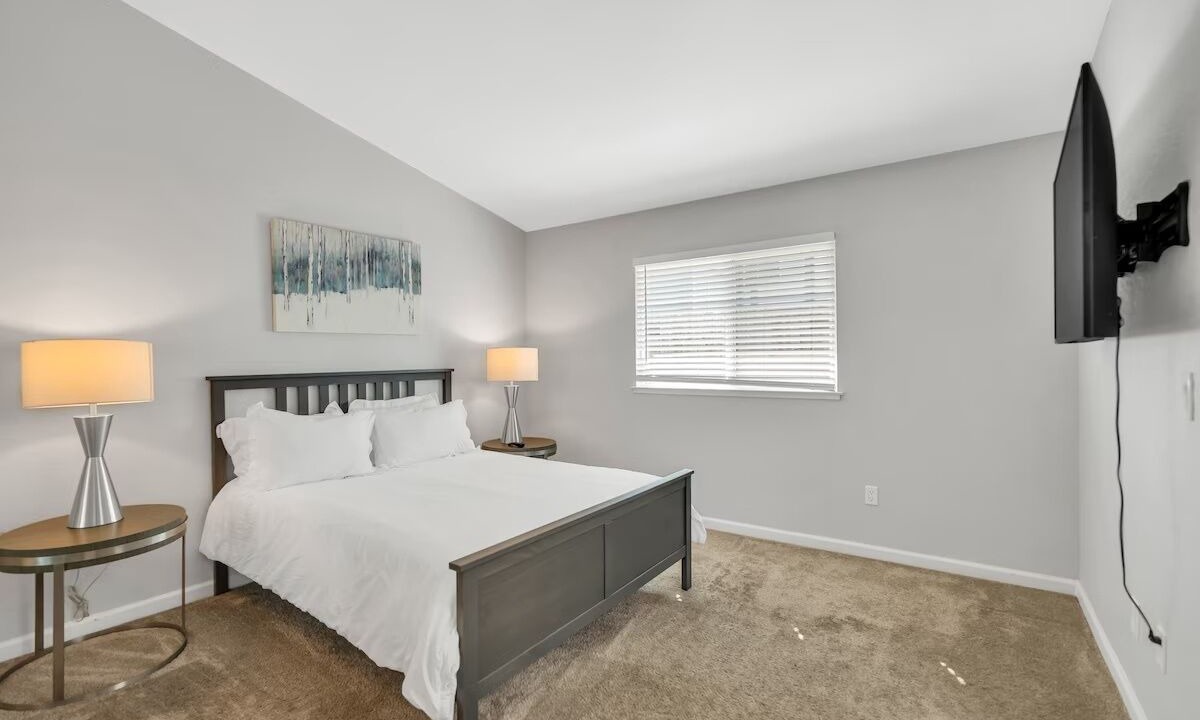 Photo of Bedroom in Sacramento