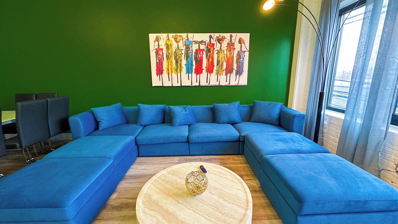 Photo of Livingroom in Prairie District